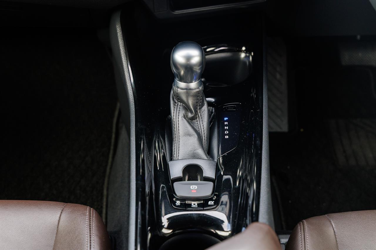 image-17, 2017 Toyota C-HR (CHR) Hybrid G at Christchurch