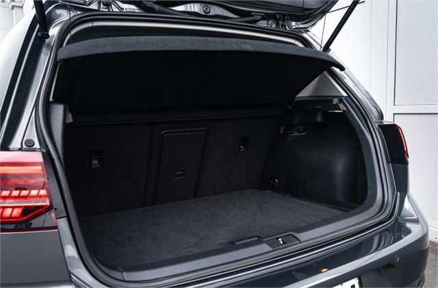 image-8, 2020 Volkswagen Golf E-Golf 100kW Full EV Auto at Christchurch