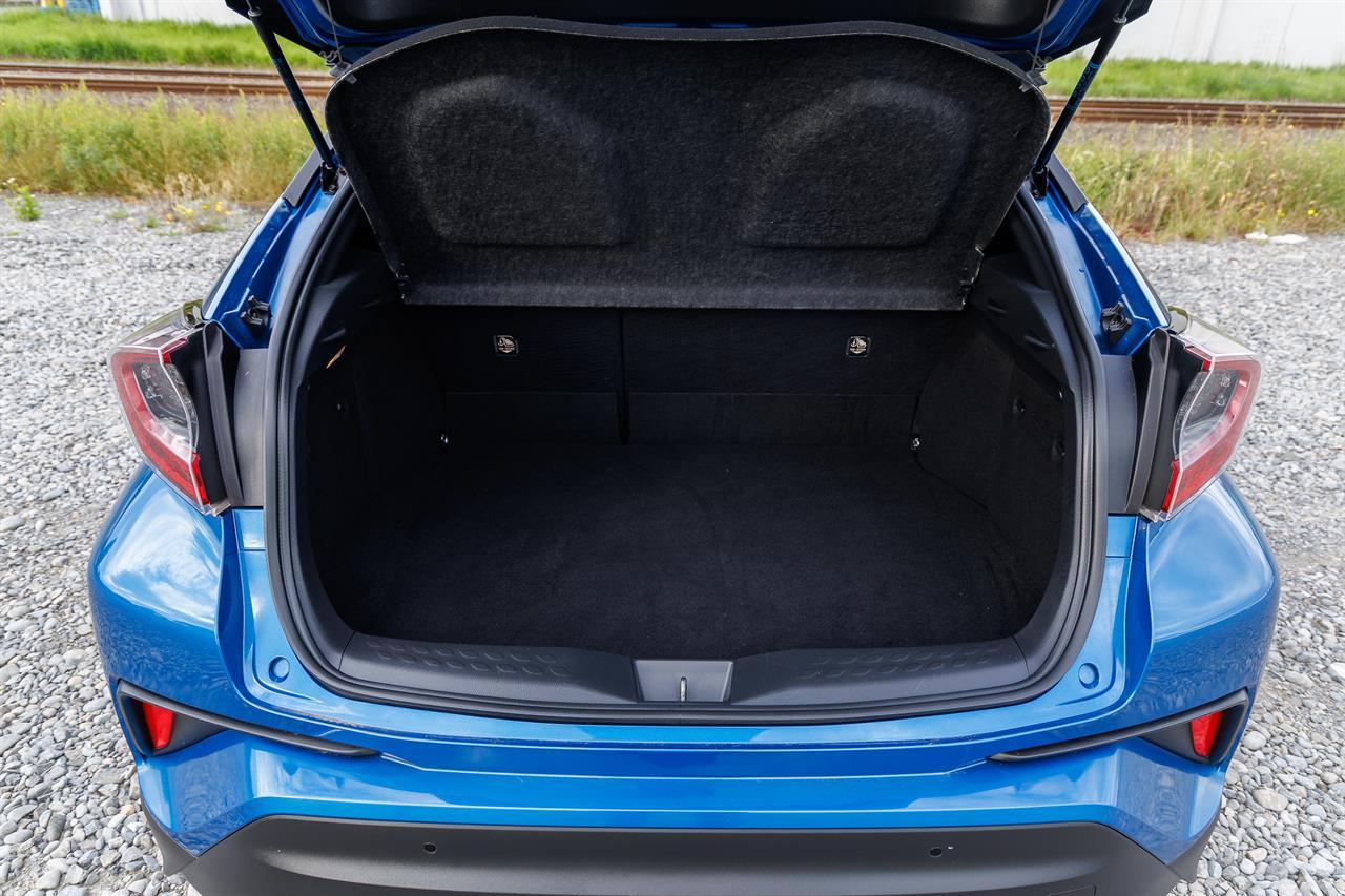 image-13, 2017 Toyota C-HR (CHR) Hybrid G at Christchurch