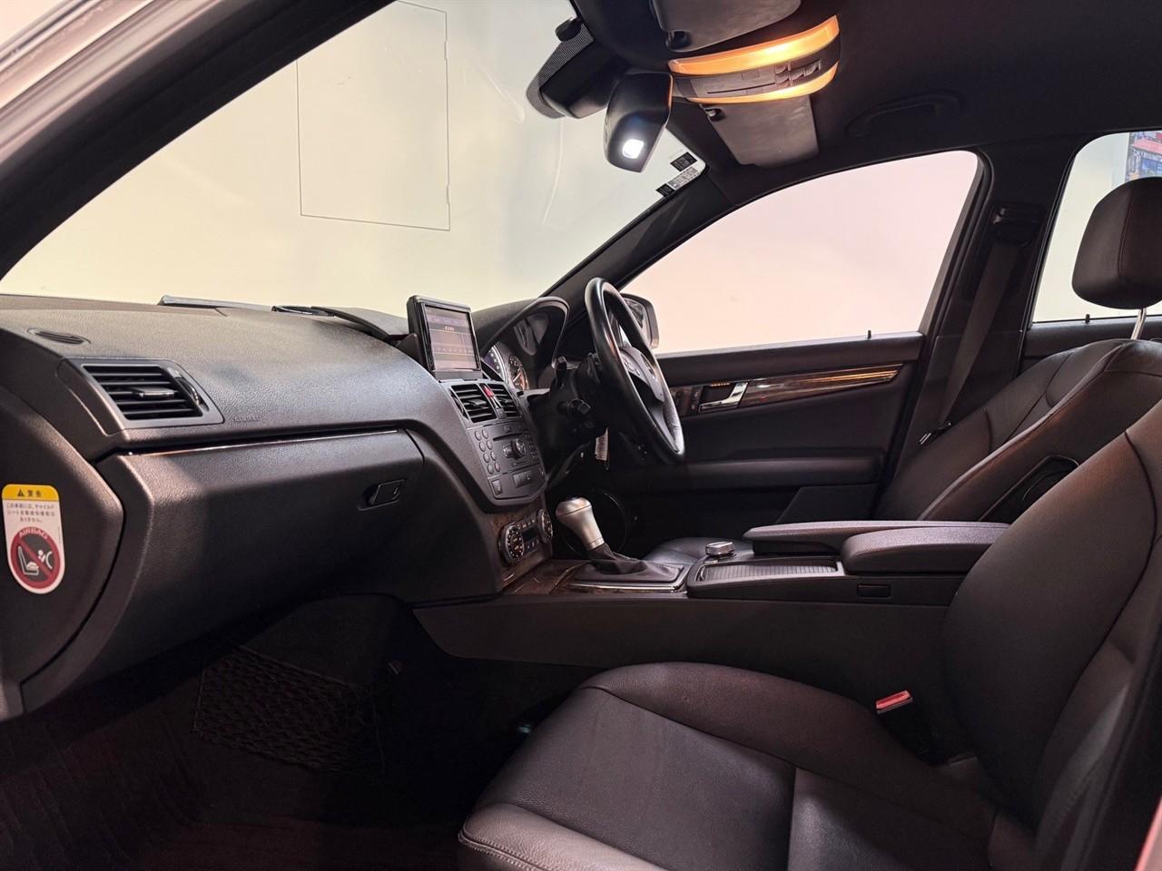 image-8, 2008 MercedesBenz C 300 SE Avantgarde Sedan at Christchurch