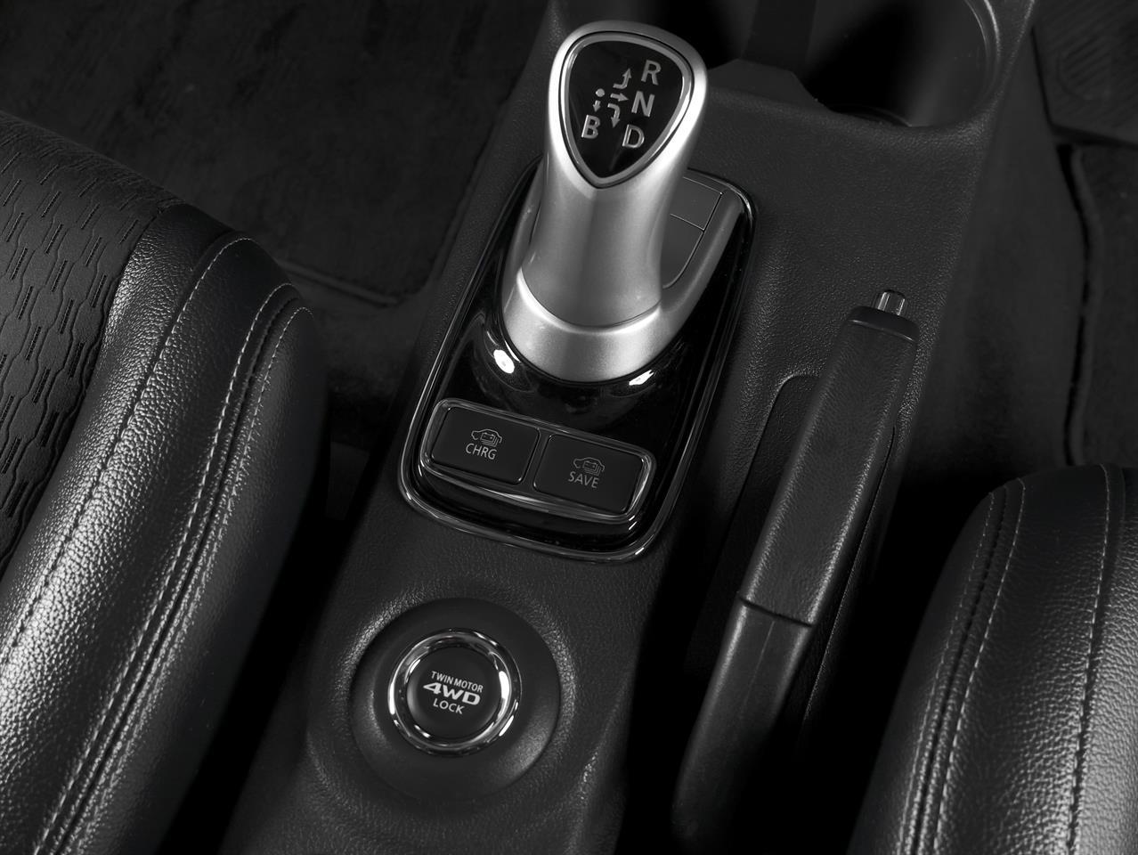 image-12, 2014 Mitsubishi Outlander PHEV 4WD G at Christchurch