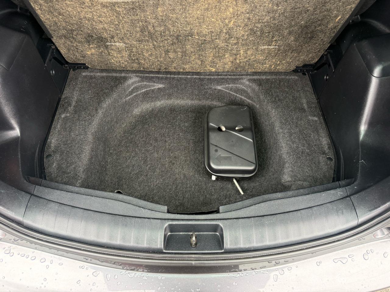 image-13, 2012 Subaru Trezia at Christchurch