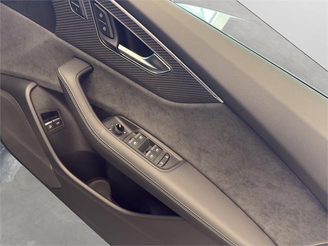 image-14, 2026 Audi Q8 60 TFSI PHEV at Dunedin