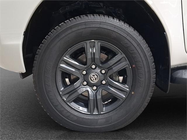 image-8, 2022 Toyota Hilux SR5 2.8DT 4WD at Dunedin