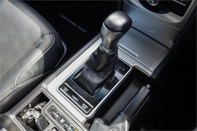 image-8, 2023 Toyota Land Cruiser Prado Vx Limited 2.8Dt/4W at Dunedin