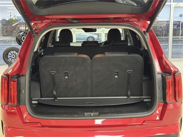 image-6, 2022 Kia Sorento 2022 AWD Deluxe at Timaru