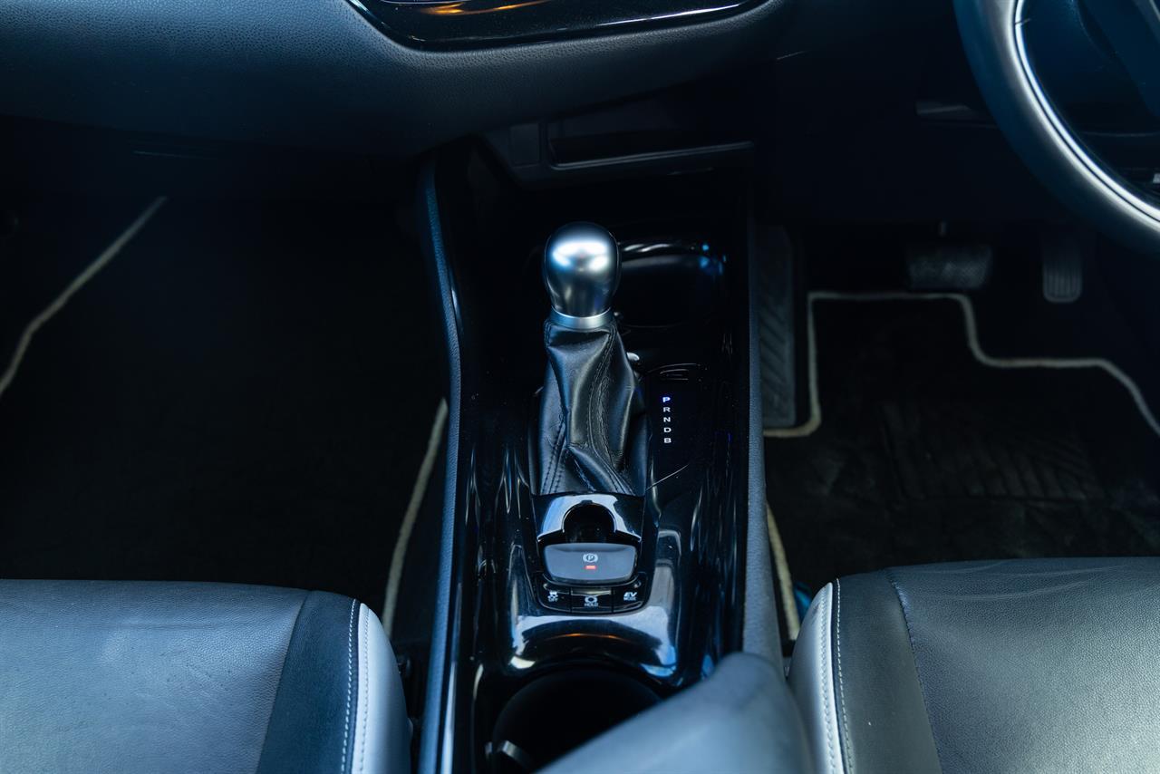 image-17, 2019 Toyota C-HR (CHR) Hybrid G Mode Nero at Christchurch