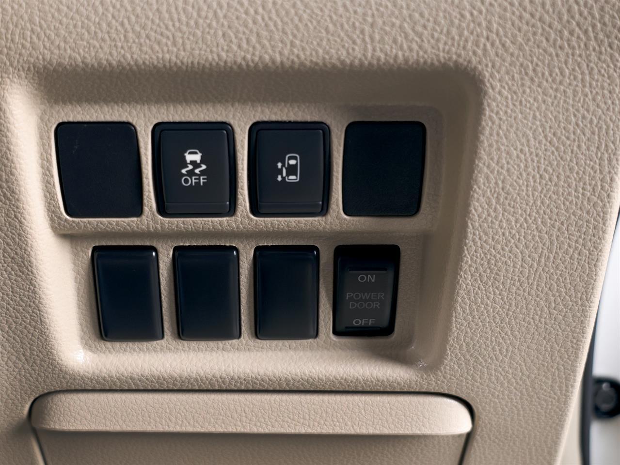 image-13, 2017 Nissan Elgrand 250XG 8-Seater at Christchurch
