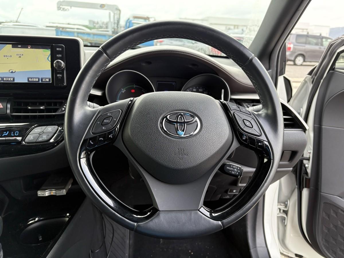 image-7, 2017 Toyota C-HR (CHR) Hybrid G at Christchurch