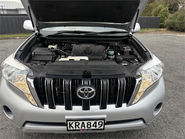 image-8, 2017 Toyota Land Cruiser Prado GX 4WD 2.8D SUV/5 6 at Waimakariri