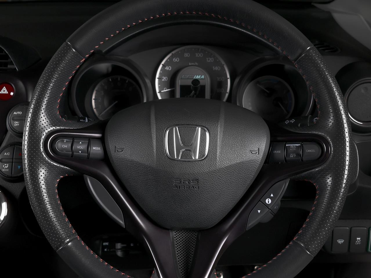 image-11, 2013 Honda Fit 1.3lt Hybrid 'She's Edition' at Christchurch