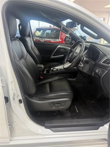 image-8, 2025 Mitsubishi Pajero Sport Vrxb 2.4D/4Wd/8At at Timaru