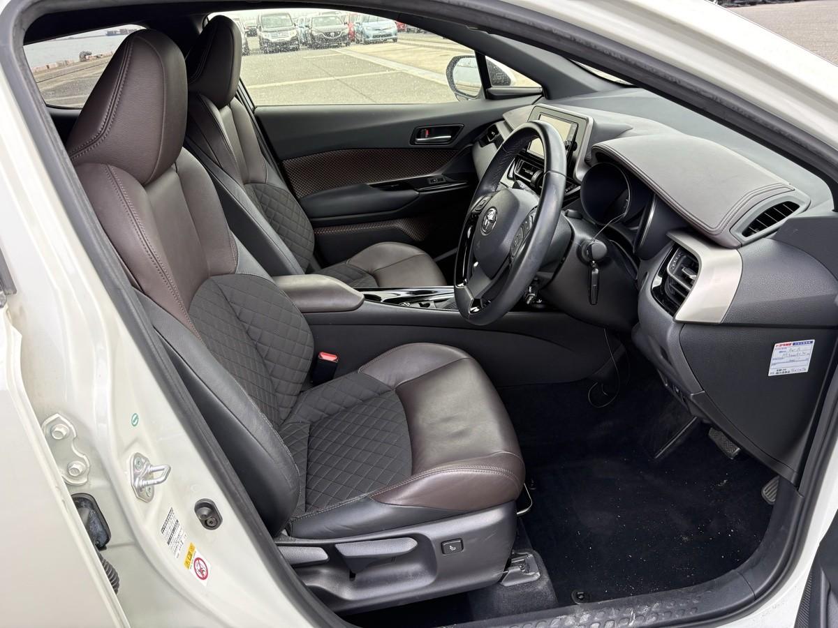 image-5, 2017 Toyota C-HR (CHR) Hybrid G at Christchurch