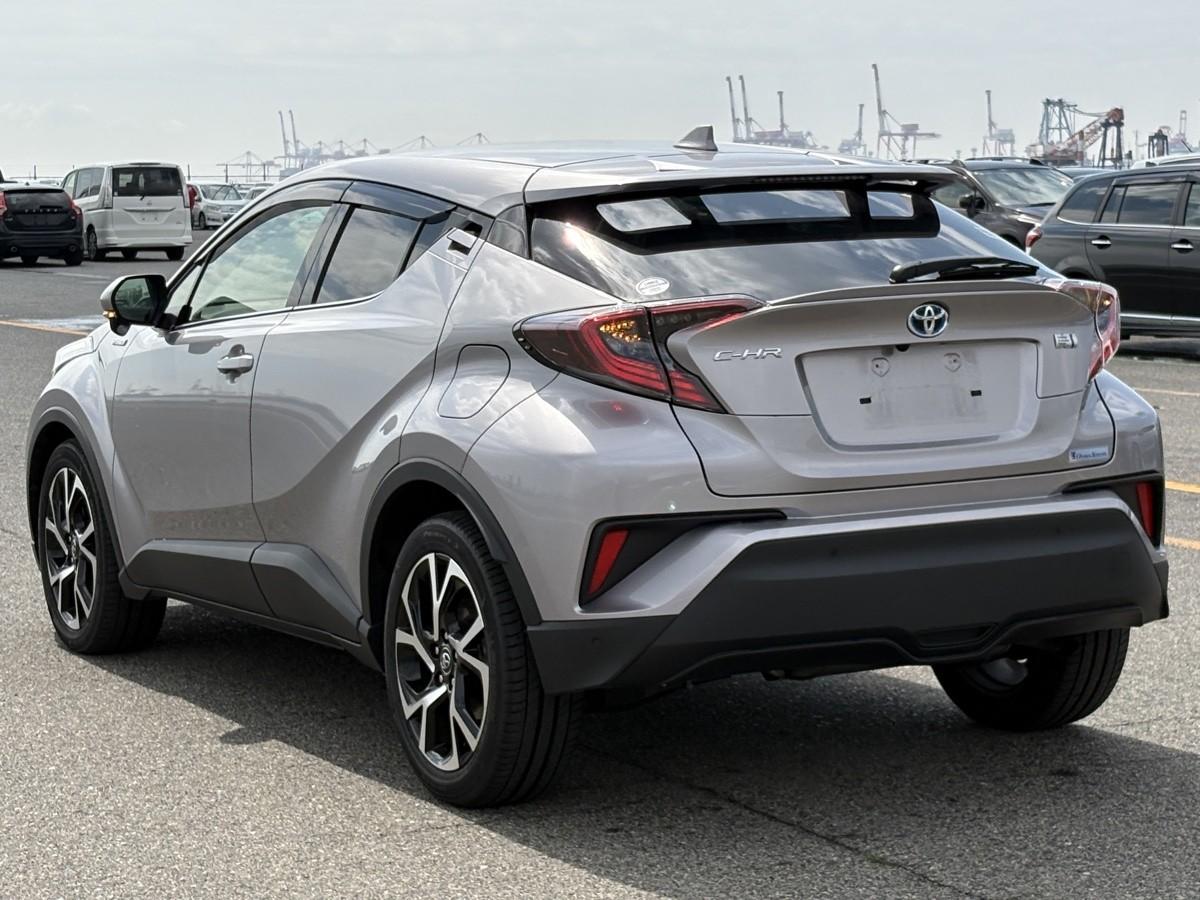 image-3, 2017 Toyota C-HR (CHR) Hybrid G at Christchurch