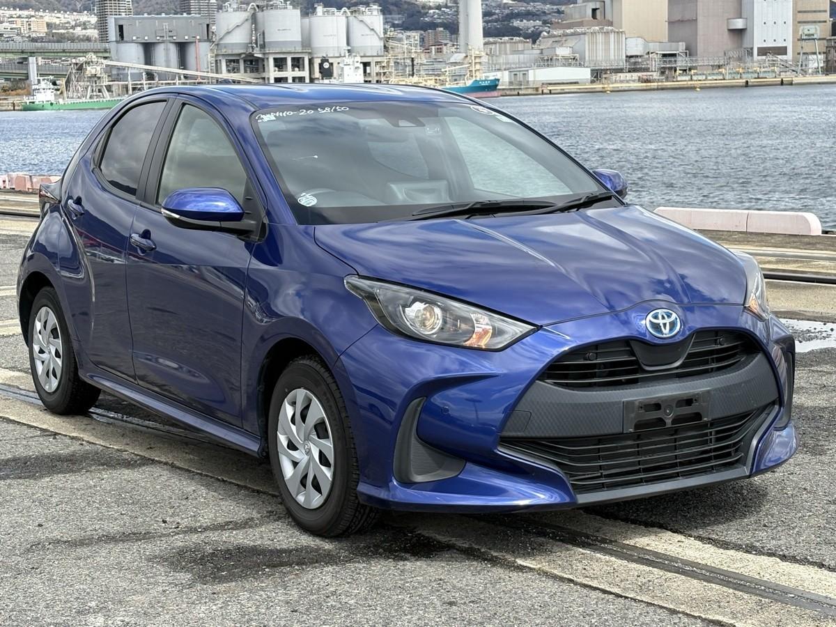image-0, 2021 Toyota Yaris Hybrid X at Christchurch