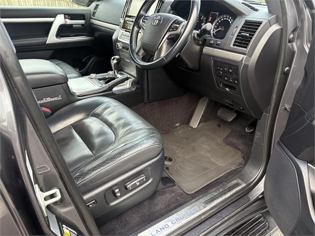 image-11, 2016 Toyota Land Cruiser 200 VX 4WD 4.5TD SUV/5 6A at Waimakariri
