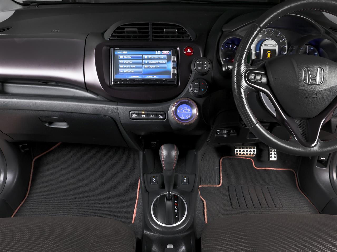 image-10, 2013 Honda Fit 1.3lt Hybrid 'She's Edition' at Christchurch