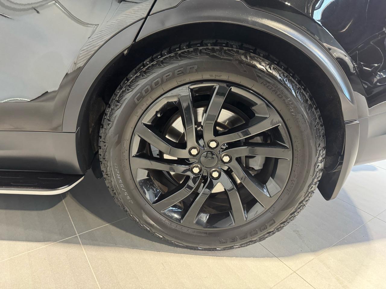 image-7, 2017 LandRover Discovery 5 HSE V6 Supercharged Lux at Christchurch
