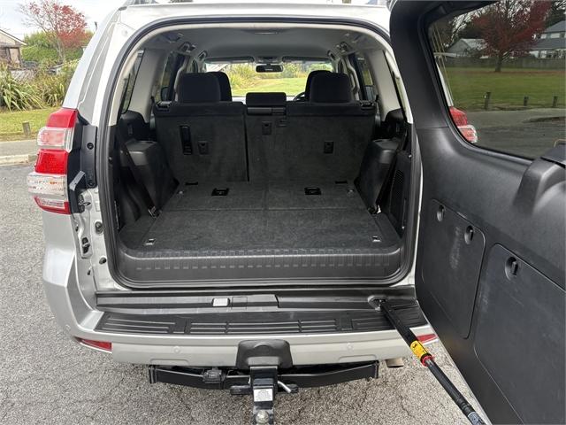 image-9, 2017 Toyota Land Cruiser Prado GX 4WD 2.8D SUV/5 6 at Waimakariri