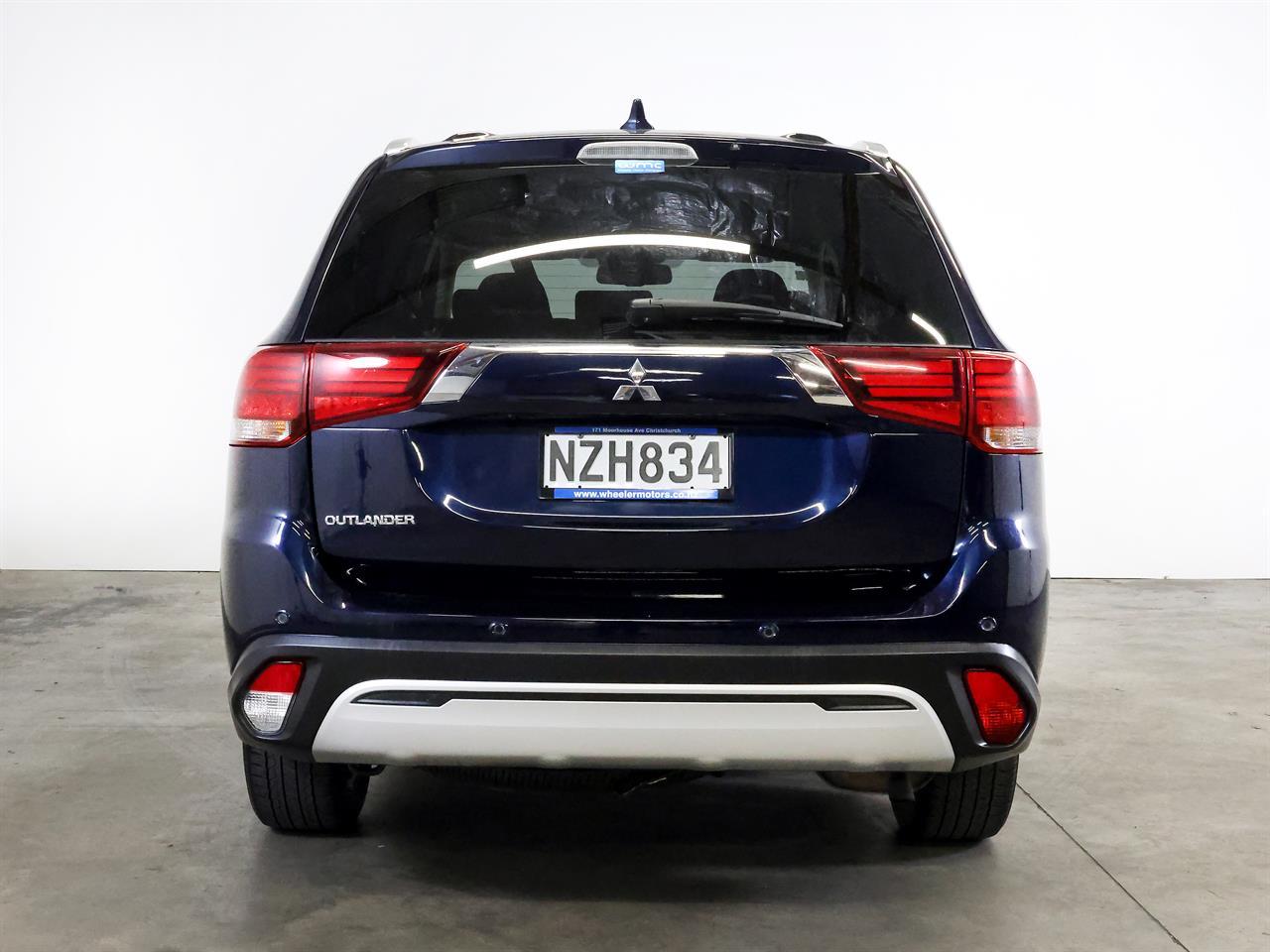 image-6, 2022 Mitsubishi Outlander LS 'NZ New' 7-Seater at Christchurch