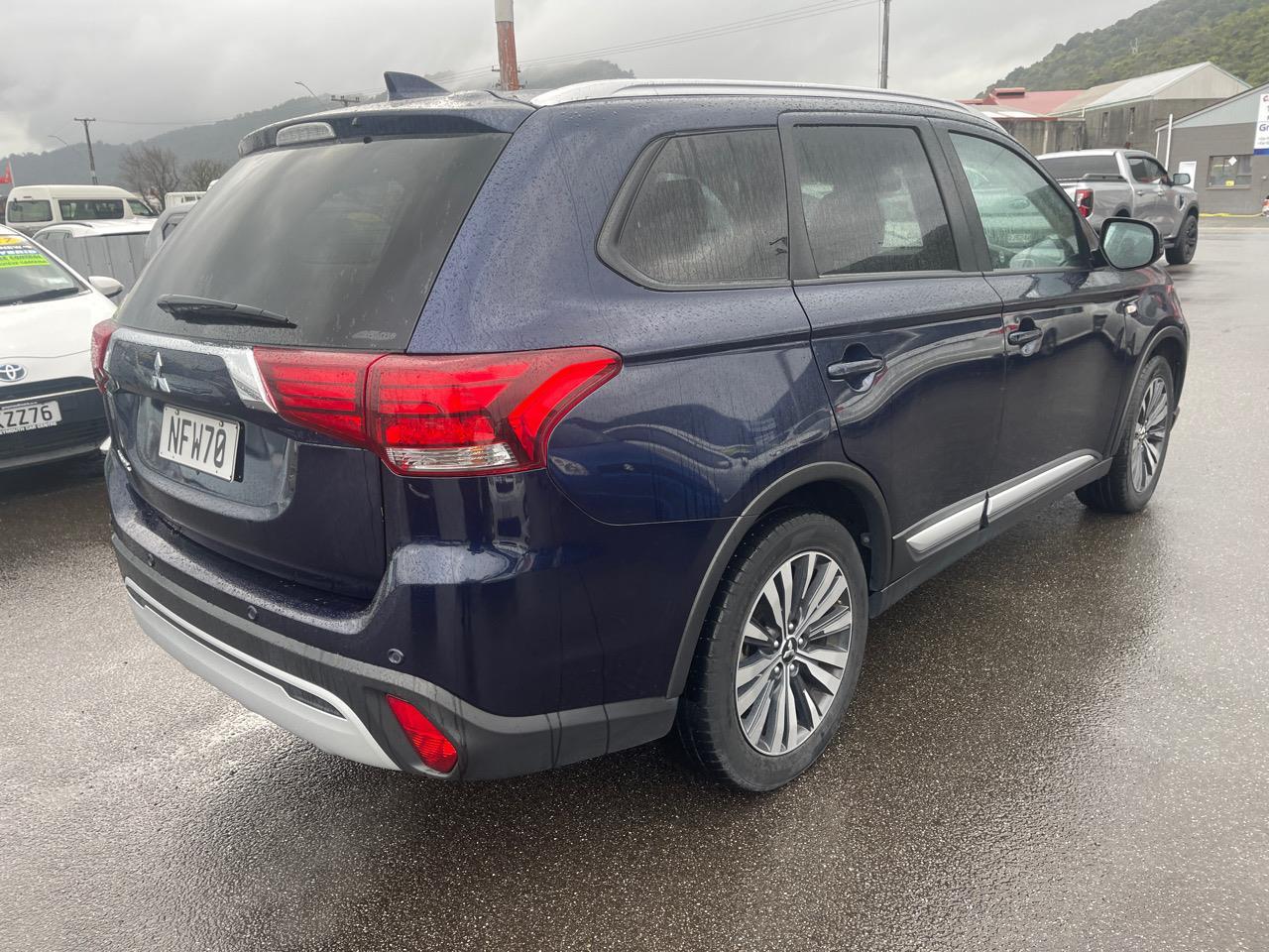 image-4, 2021 Mitsubishi Outlander LS 2.4P/4WD/CVT at Greymouth