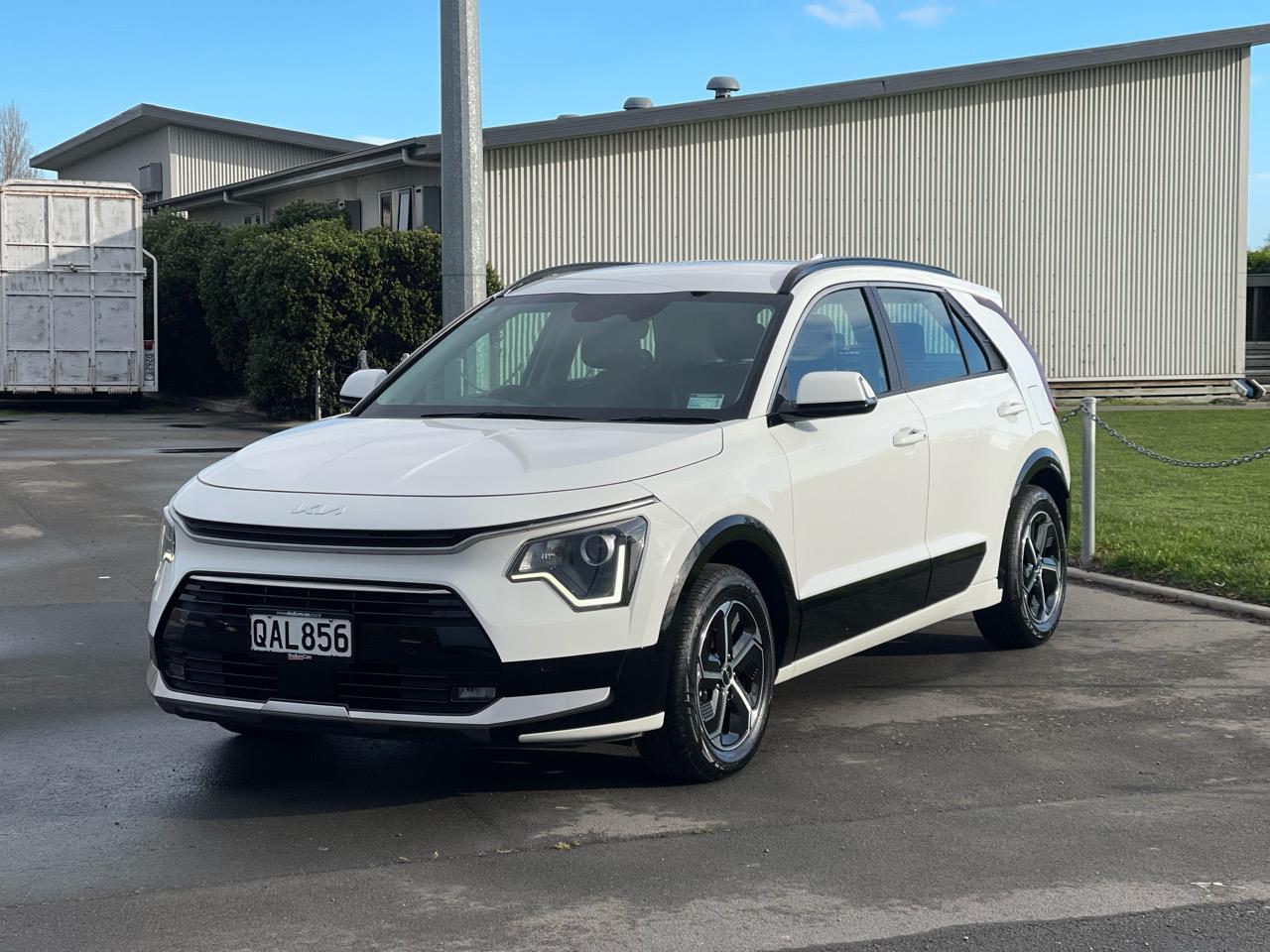 image-3, 2023 Kia Niro EARTH HYBRID 1.6 at Christchurch