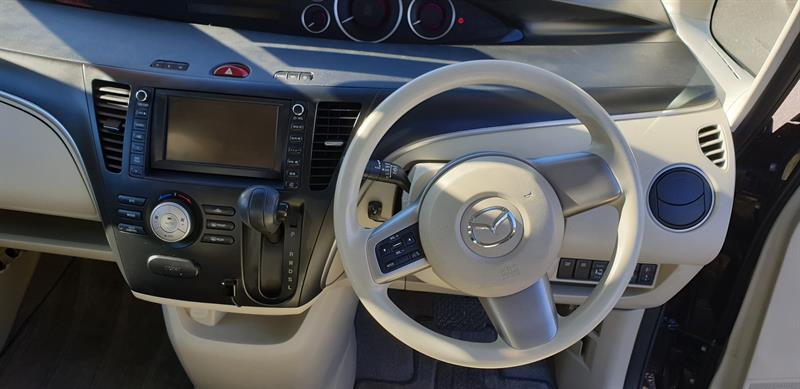 image-11, 2010 Mazda BIANTE at Greymouth