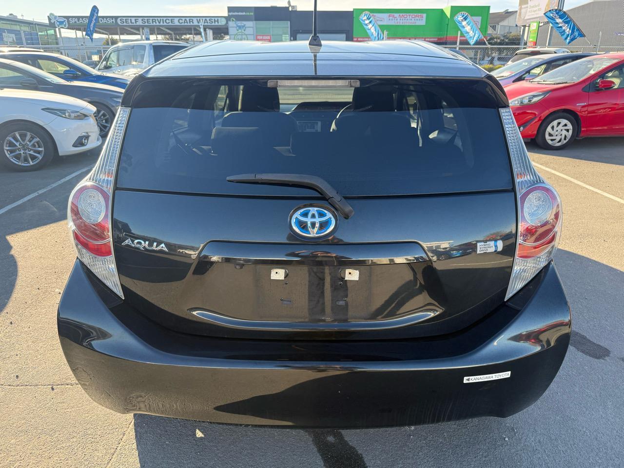 image-6, 2014 Toyota Aqua G at Christchurch