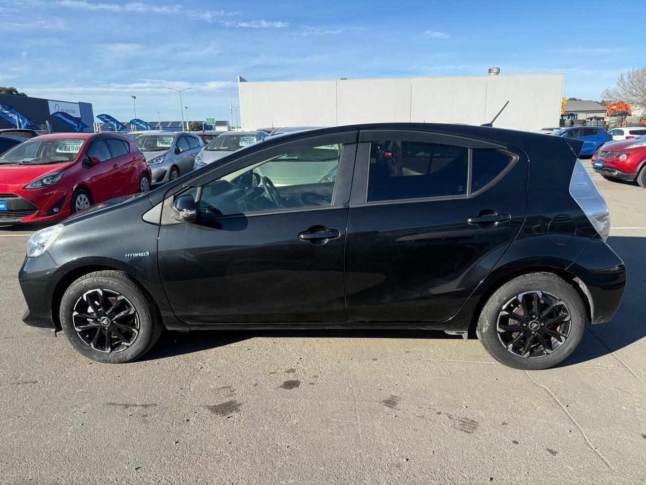 image-8, 2014 Toyota Aqua G at Christchurch