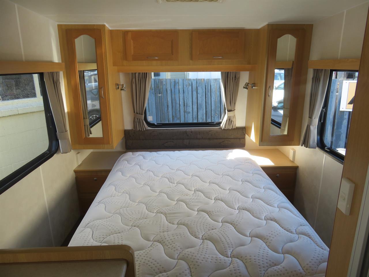 image-11, 2009 LEISURELINE ELITE Caravan at Gore