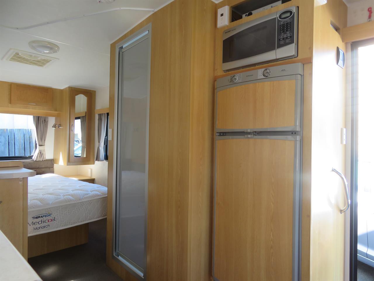 image-6, 2009 LEISURELINE ELITE Caravan at Gore