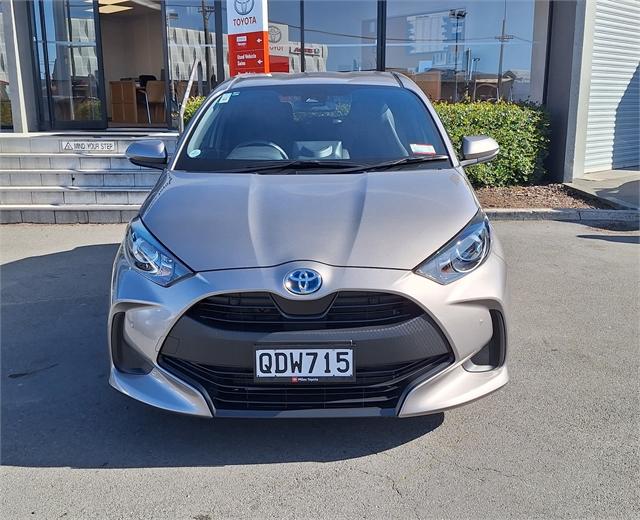 image-1, 2020 Toyota Yaris 1.5L Hybrid at Christchurch