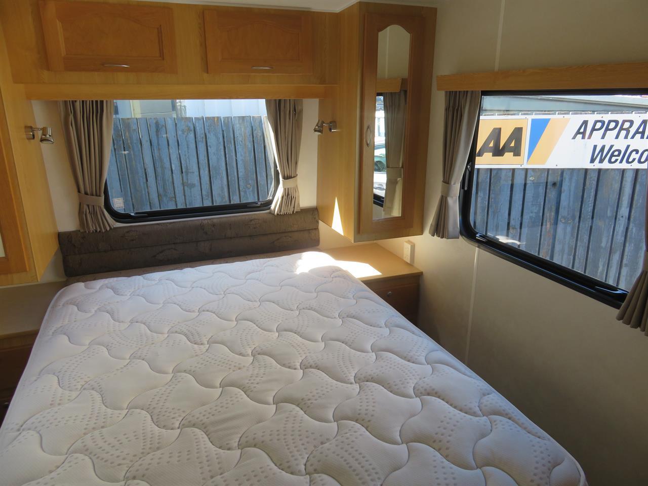 image-12, 2009 LEISURELINE ELITE Caravan at Gore