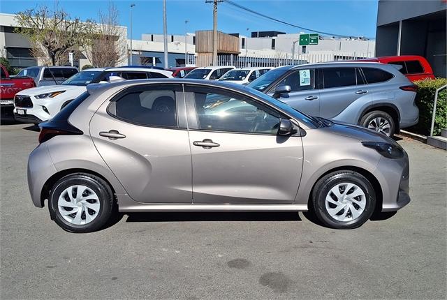 image-7, 2020 Toyota Yaris 1.5L Hybrid at Christchurch