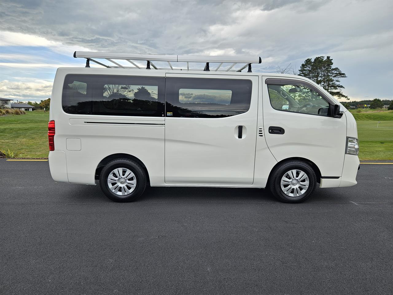 image-6, 2019 Nissan NV350 2.5 Turbo Diesel at Christchurch