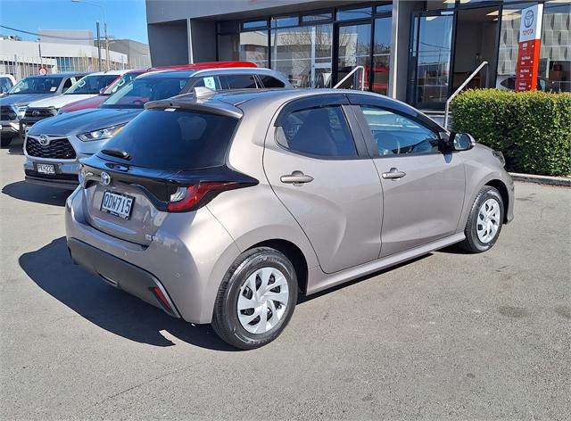 image-6, 2020 Toyota Yaris 1.5L Hybrid at Christchurch