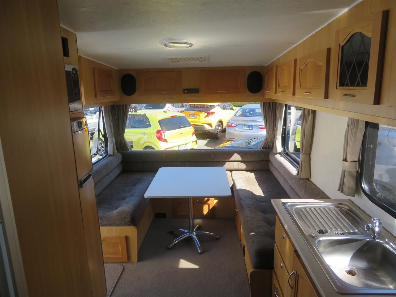 image-9, 2009 LEISURELINE ELITE Caravan at Gore