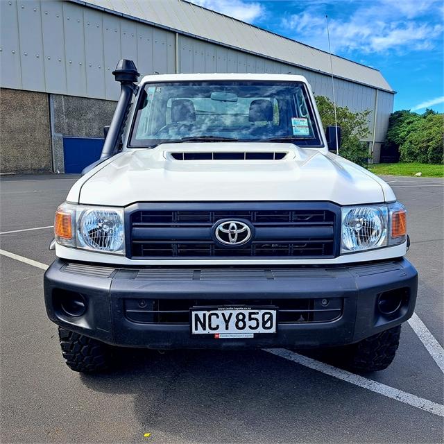 image-1, 2020 Toyota Land Cruiser YOUR NEXT 2 SERVICES FREE at Dunedin