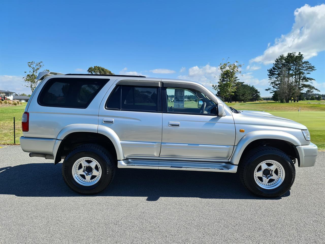 Toyota hilux surf 1998