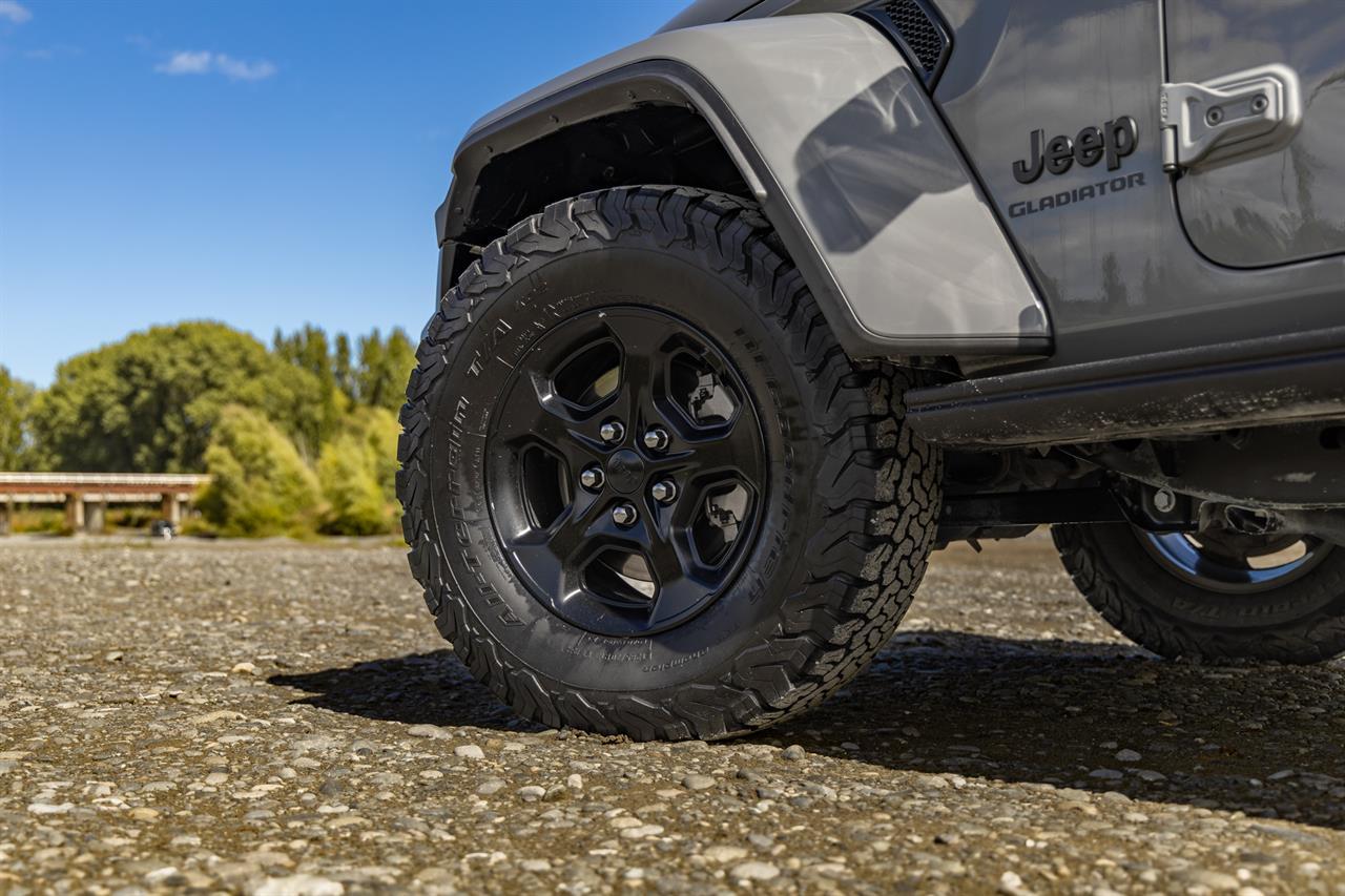 image-14, 2022 Jeep Gladiator OVERLAND 3.6P/4WD at Christchurch