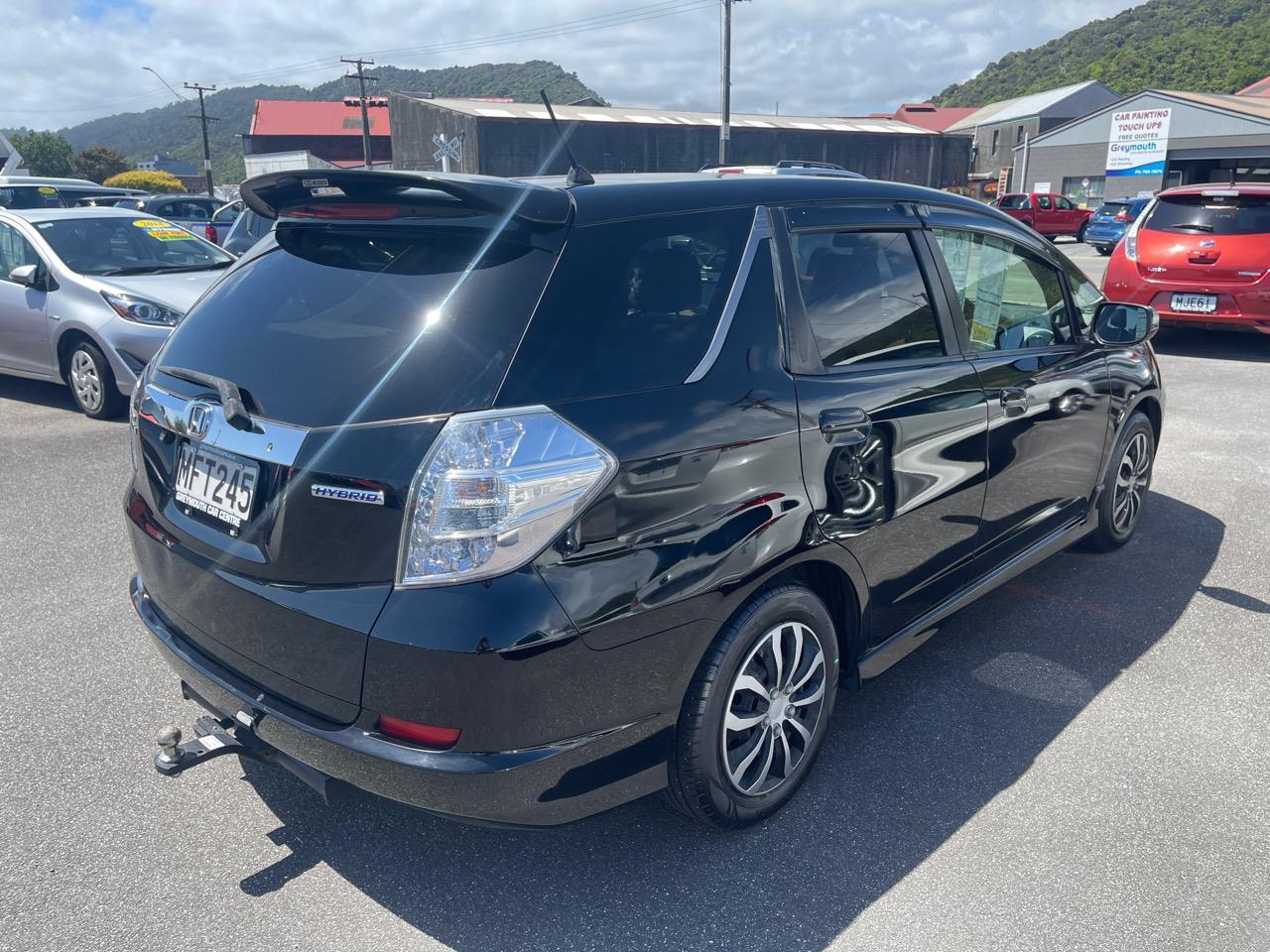 image-2, 2012 Honda Fit SHUTTLE HYBRID at Greymouth