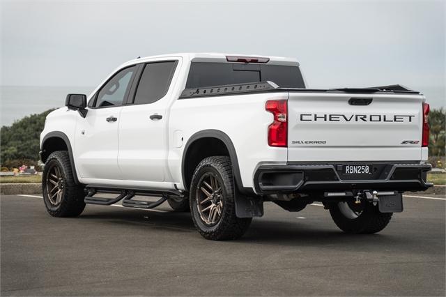 image-1, 2025 Chevrolet Silverado 1500 Zr2 6.2P V8 /4Wd/10A at Dunedin