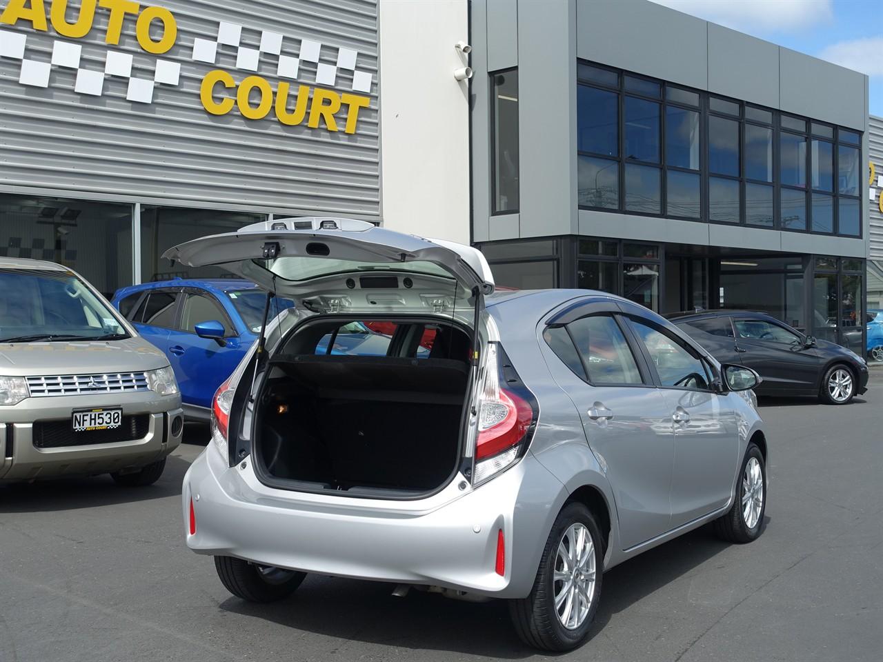 image-13, 2017 Toyota Aqua L Hybrid at Dunedin