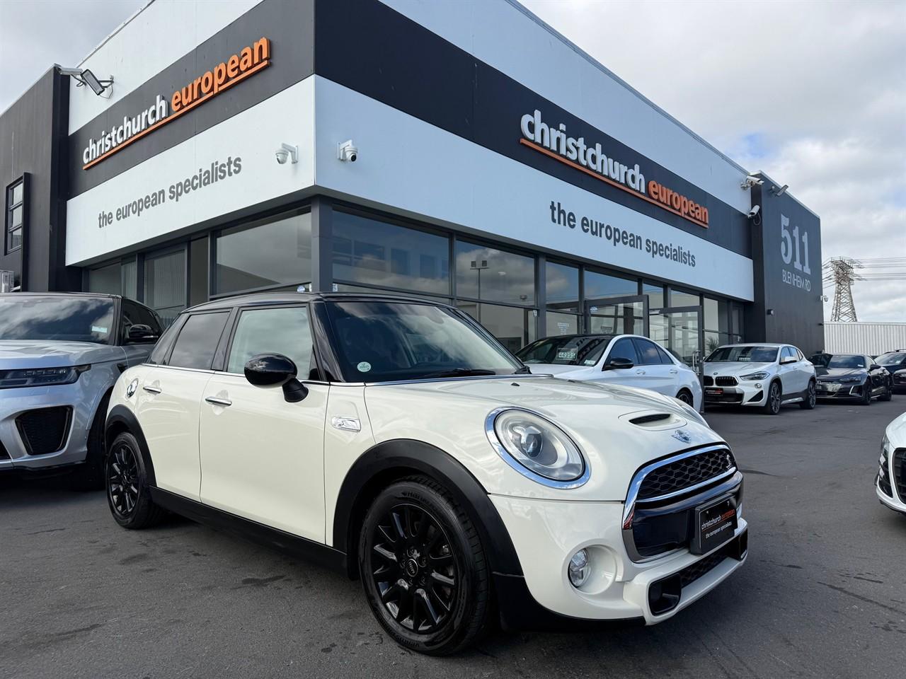 image-0, 2016 Mini Cooper S 2.0 T Facelift Black Package at Christchurch