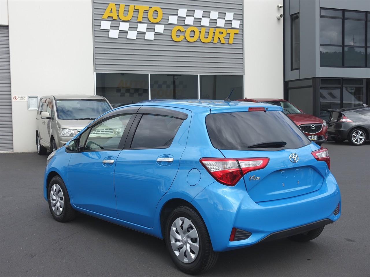 image-1, 2017 Toyota Vitz F at Dunedin