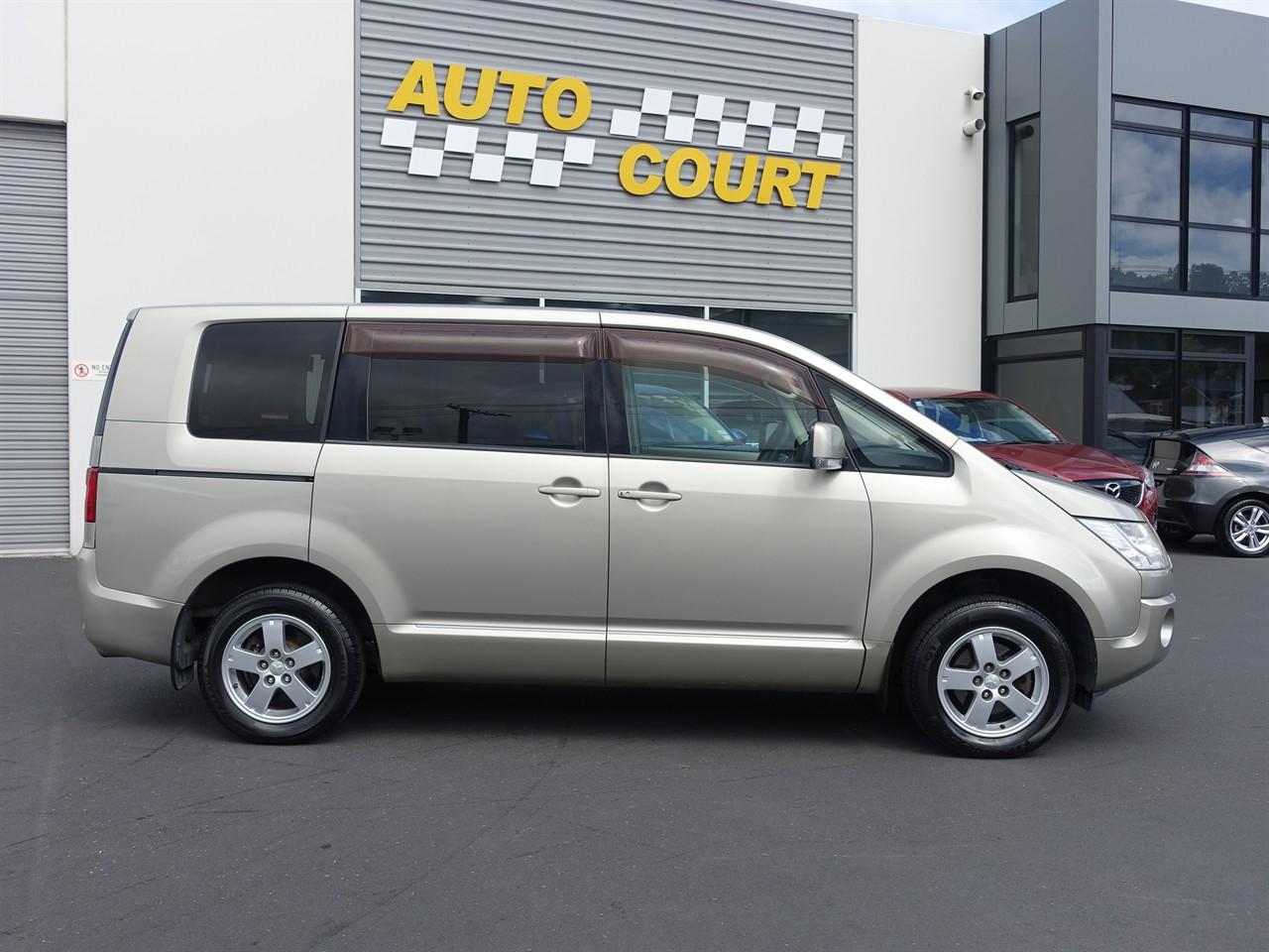 image-11, 2009 Mitsubishi Delica D5 at Dunedin