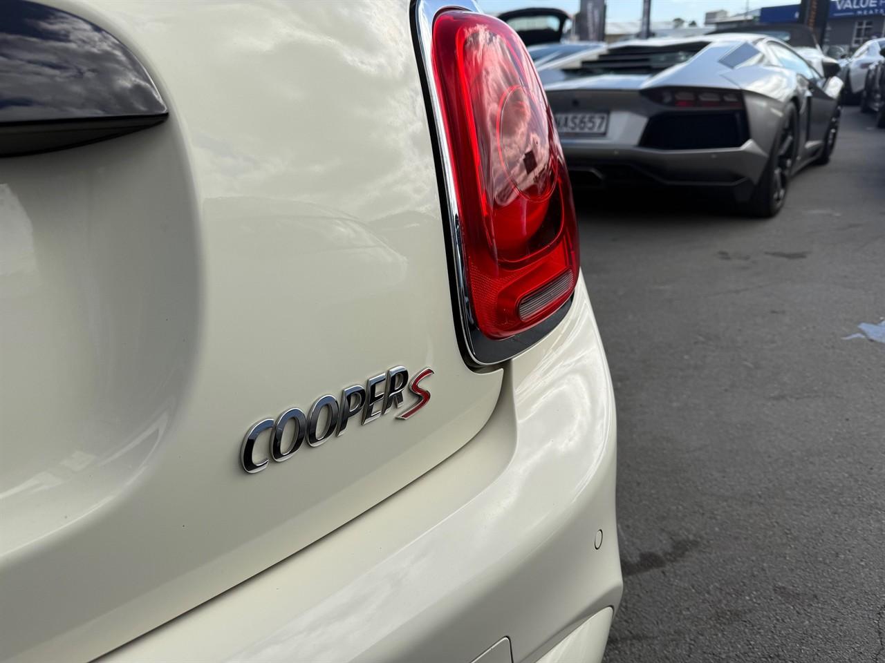 image-4, 2016 Mini Cooper S 2.0 T Facelift Black Package at Christchurch