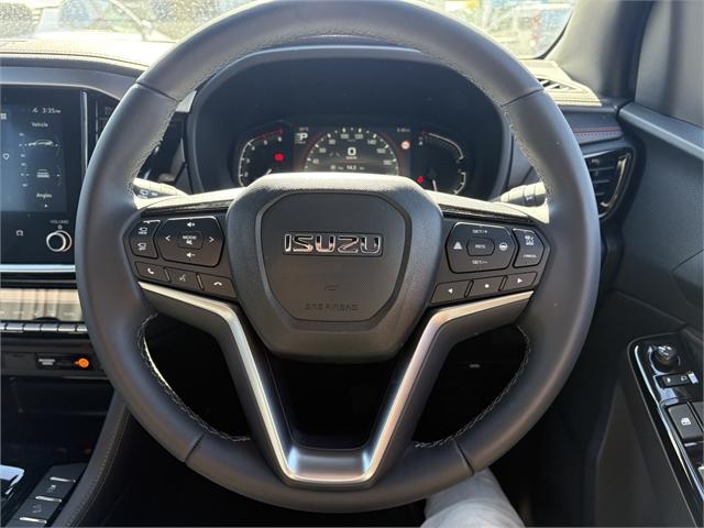 image-17, 2026 Isuzu MU-X X-T 3.0D at Central Otago