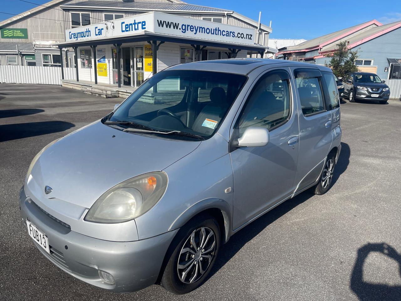 image-0, 2000 Toyota Funcargo at Greymouth