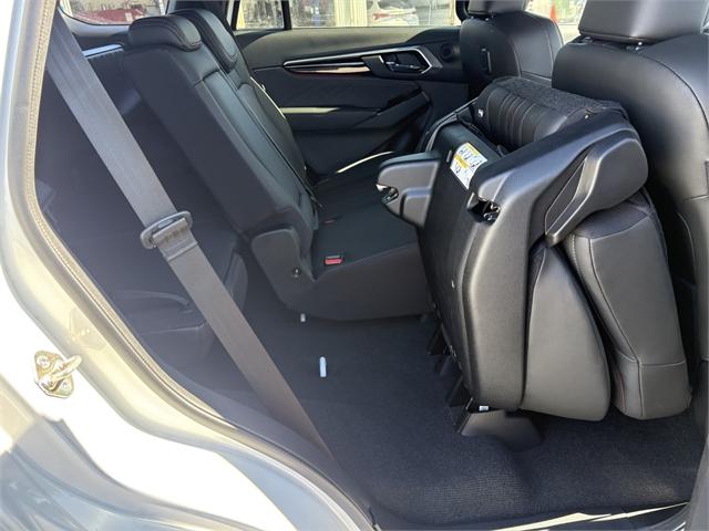 image-11, 2026 Isuzu MU-X X-T 3.0D at Central Otago